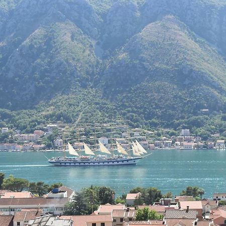 Apartments Sea View Kotor Kültér fotó