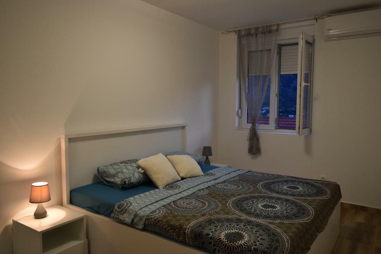 Apartments Sea View Kotor Kültér fotó