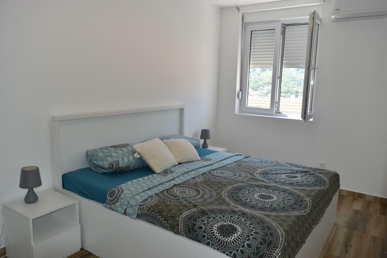 Apartments Sea View Kotor Kültér fotó
